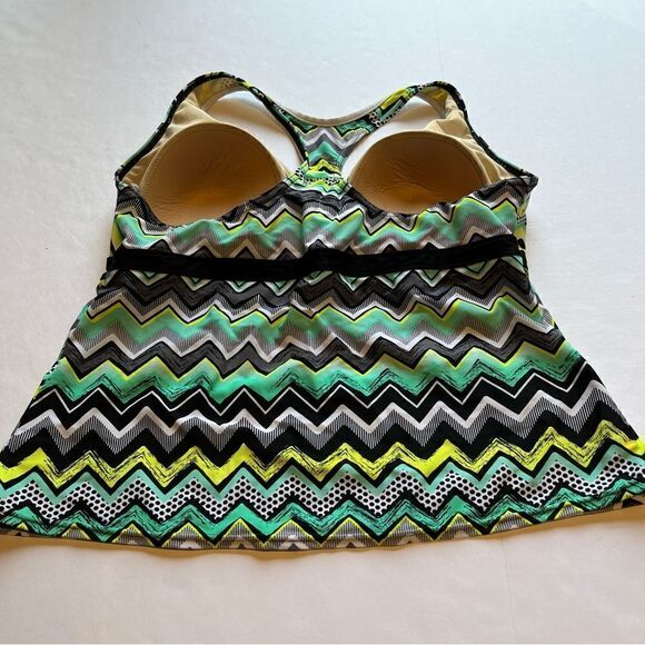 ZeroXPosur Women's Swim Top Racerback mint green/blk/ylw multi Size 18W - Picture 3 of 8